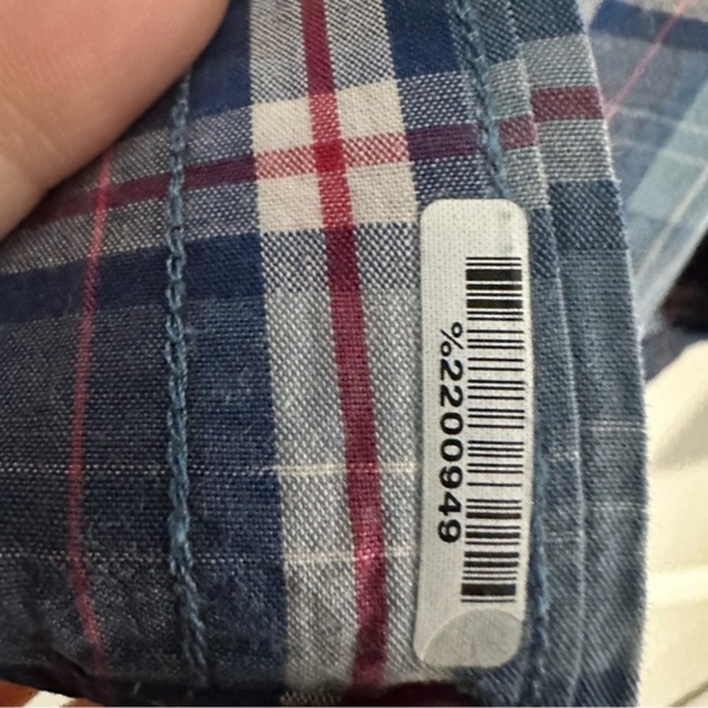 Old Navy Casual Button Down Shirt in Plaid Slim Fit Size XL EUC - Picture 5 of 5
